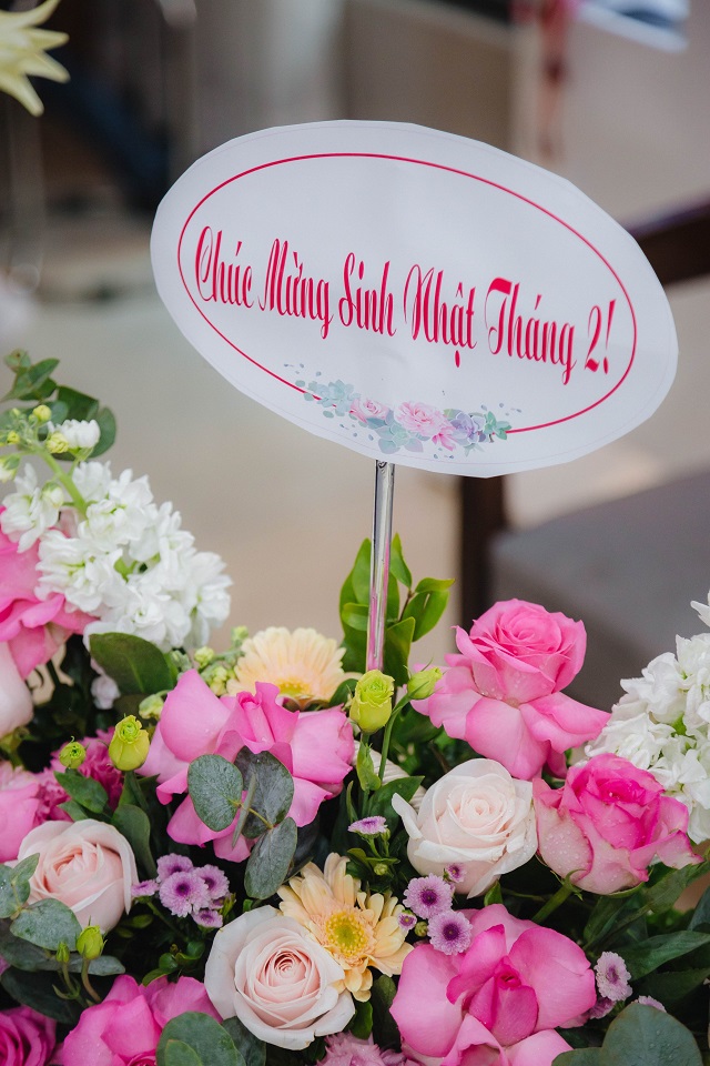 Giỏ hoa tươi thắm dành tặng các thành viên sinh nhật tháng 2